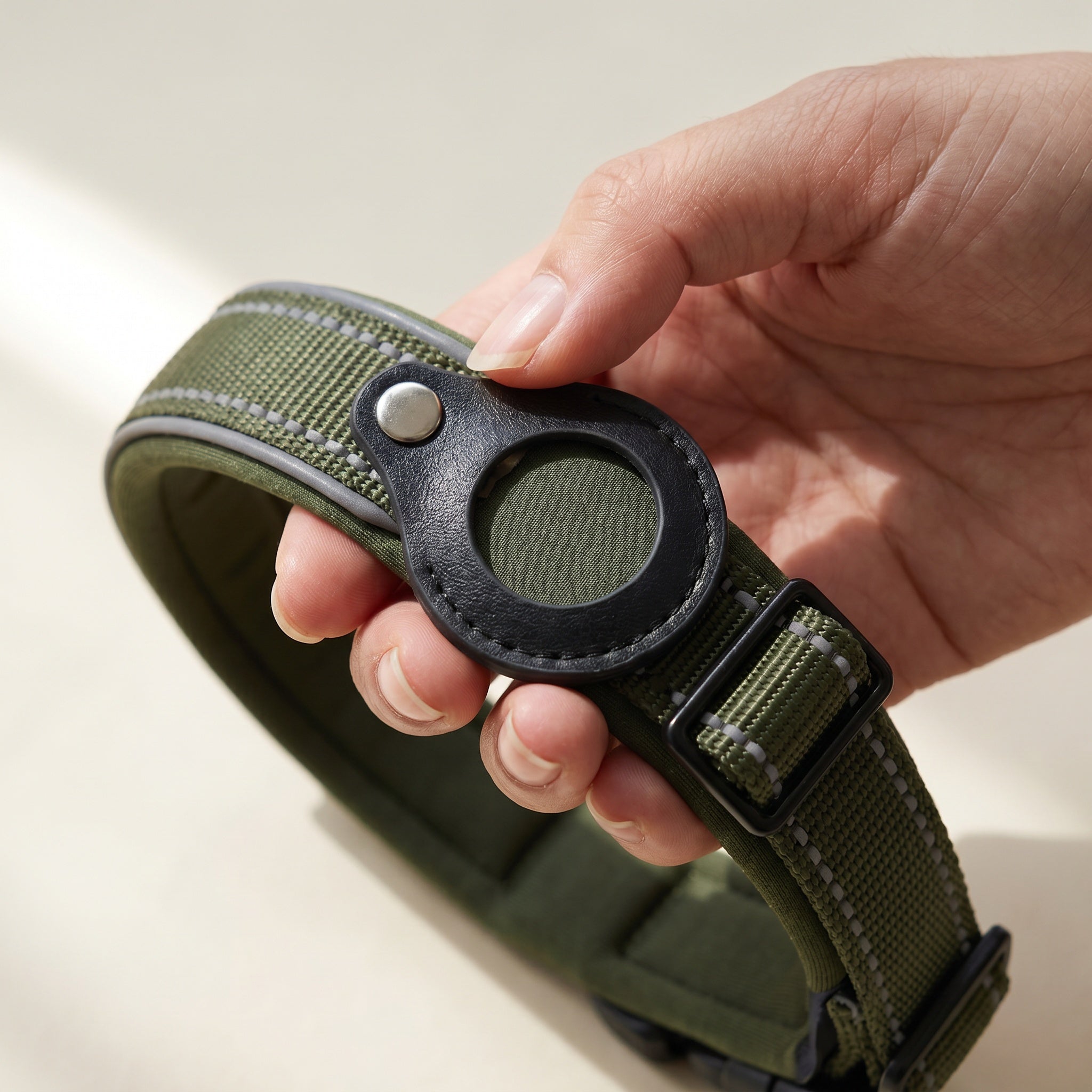 Collier réfléchissant pour chien avec support GPS