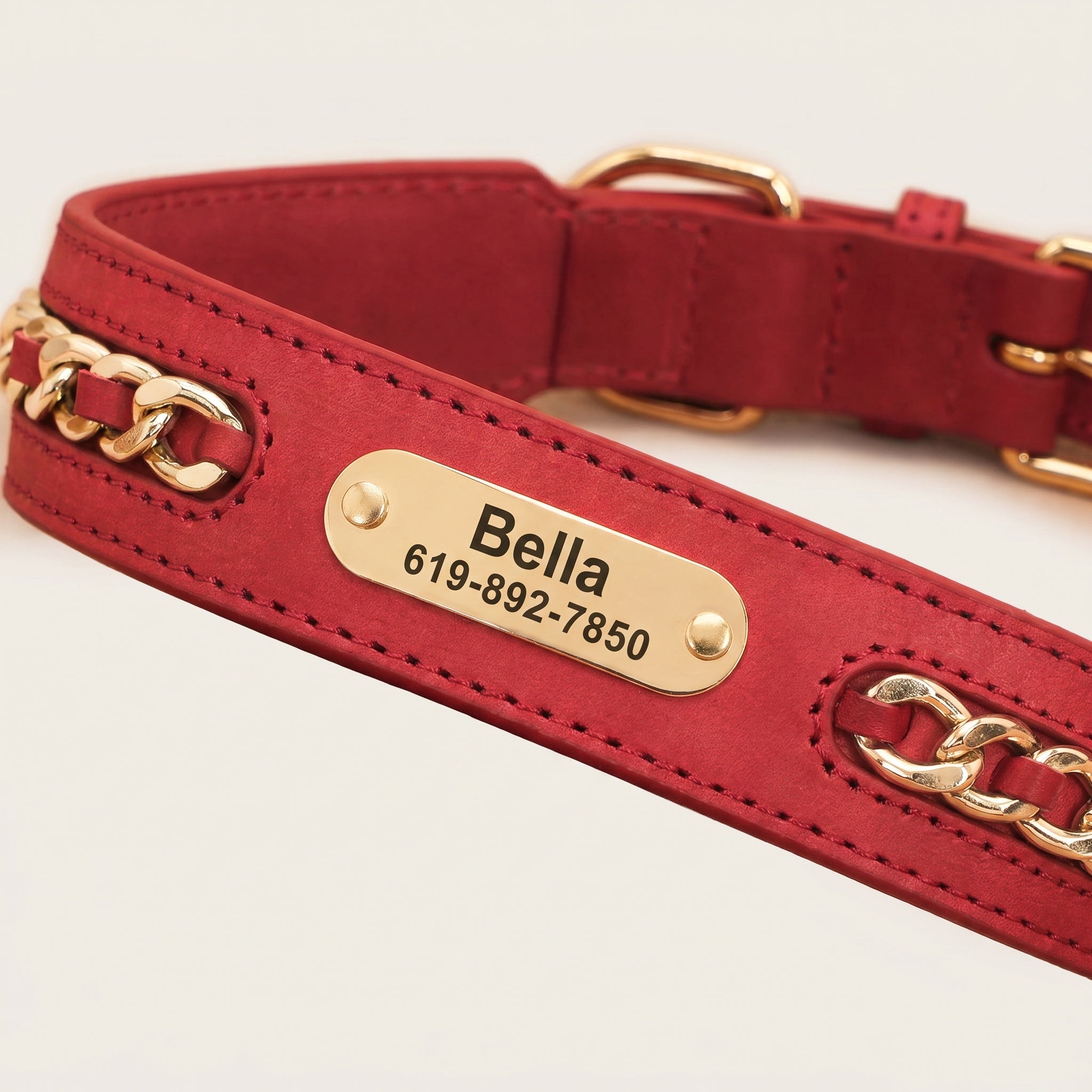 Collier élégant personnalisable en cuir pour chien