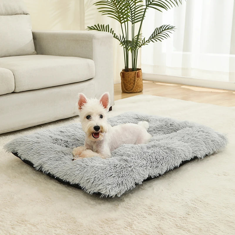 Panier de couchage pour chien en fausse fourrure