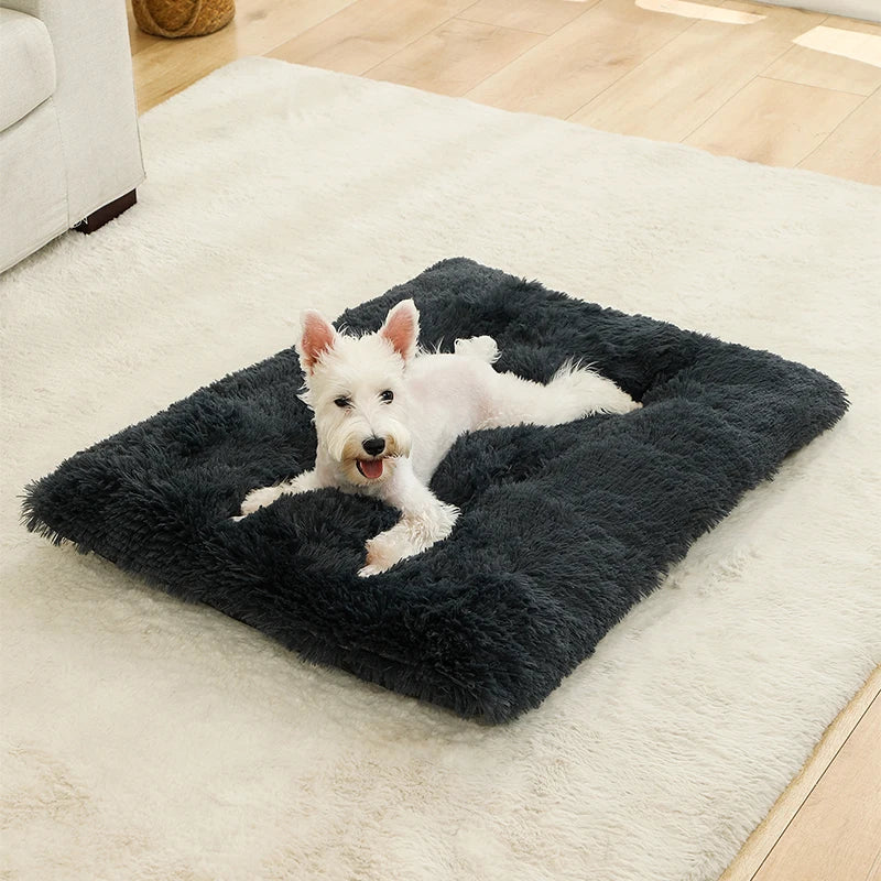 Panier de couchage pour chien en fausse fourrure